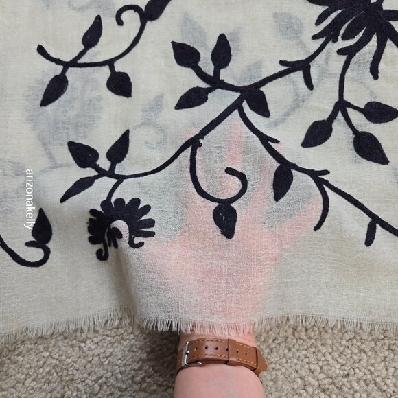 Ivory Wool Scarf with Black Chain Stitch Embroidery - Picture 9 of 14